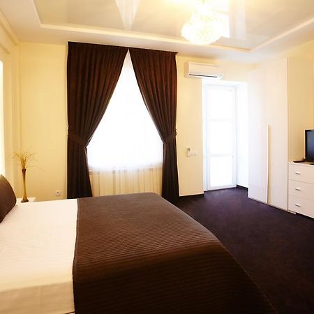 Ultra Central Park Apartments Chisinau Ngoại thất bức ảnh
