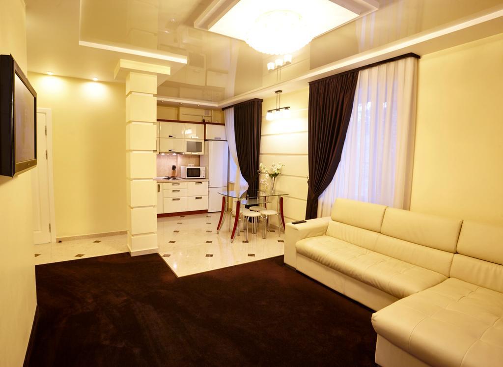 Ultra Central Park Apartments Chisinau Ngoại thất bức ảnh